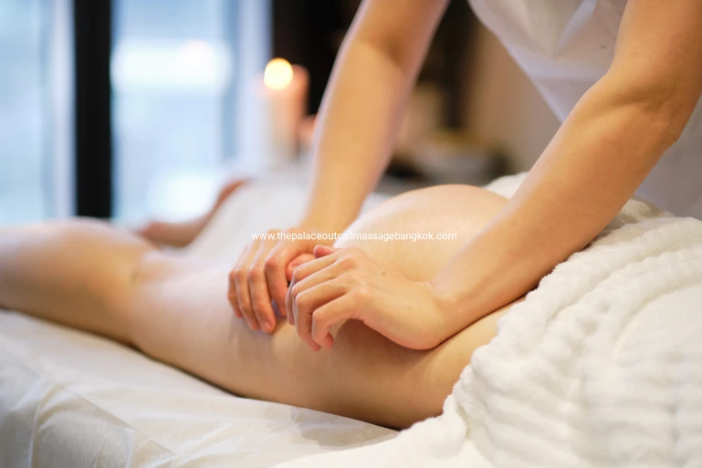 SIGNATURE - BANGKOK OUTCALL MASSAGE PACKAGE